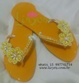 Flat amarelo amor perfeito c/ Strass swairovisk